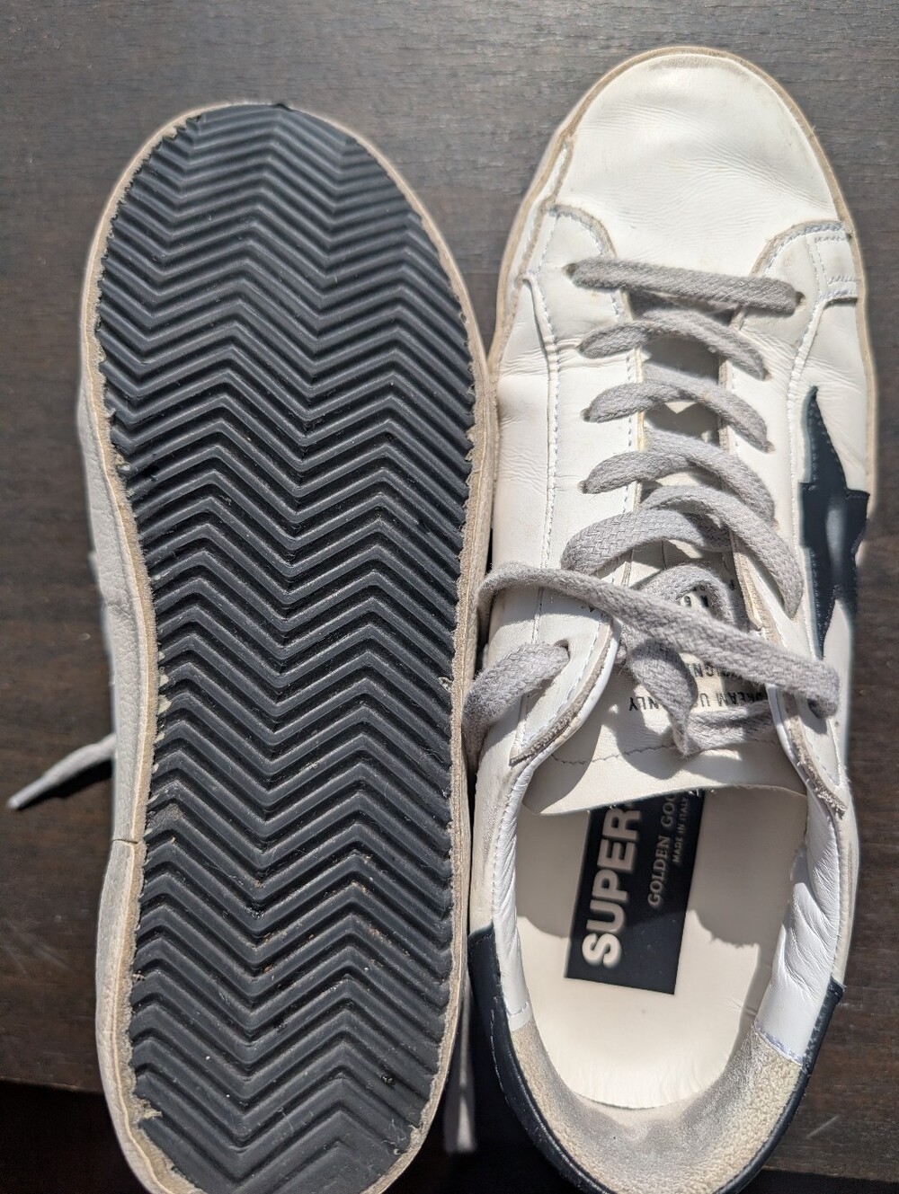 Golden Goose White Leather Sneakers with Black Star Accent - Size 37 - Picture 14 of 16